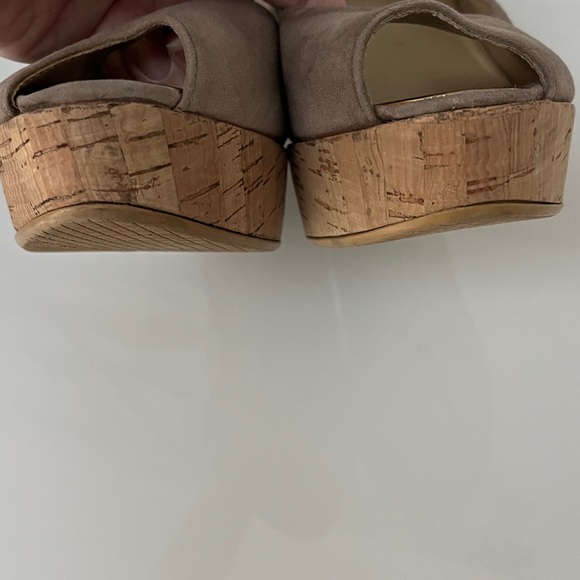 Stuart Weitzman Anna Peep Toe Suede Cork Wedge Heels in Beige Tan 8 - Picture 7 of 10